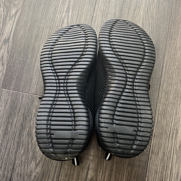 Ardene Sneakers - Picture 4 of 4